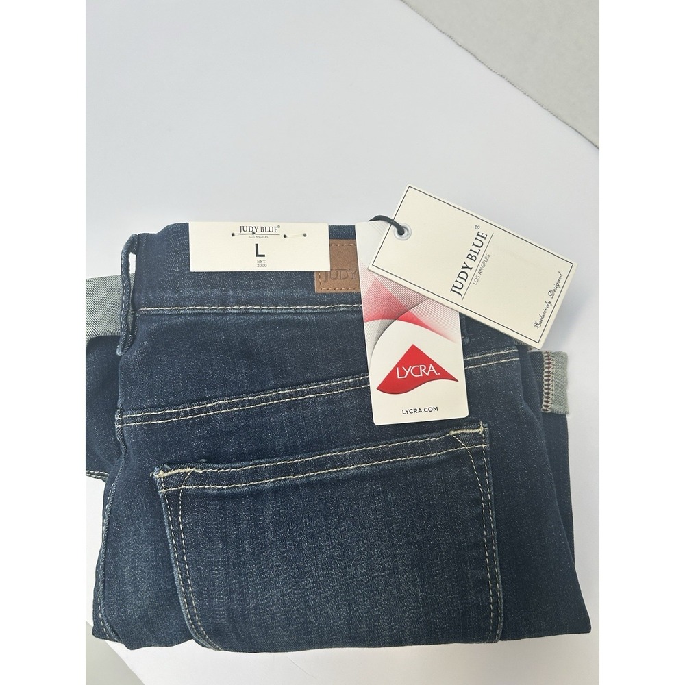 Judy Blue NWT Hi-Rise Pull On Denim Cuffed Shorts Wash Sz Large Style‎ #150139